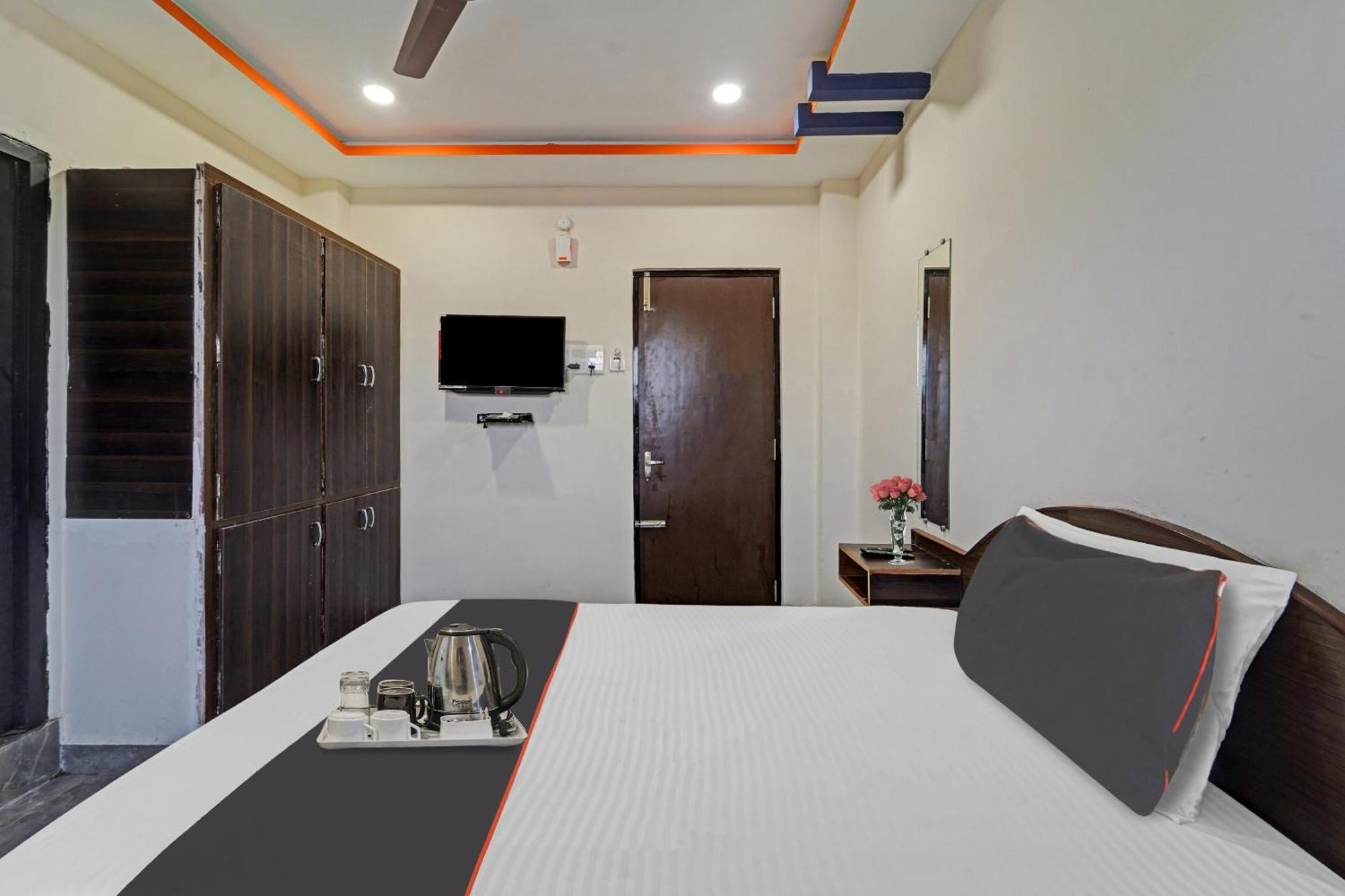 מלון טירופאטי Capital O Lakshmi Residency מראה חיצוני תמונה