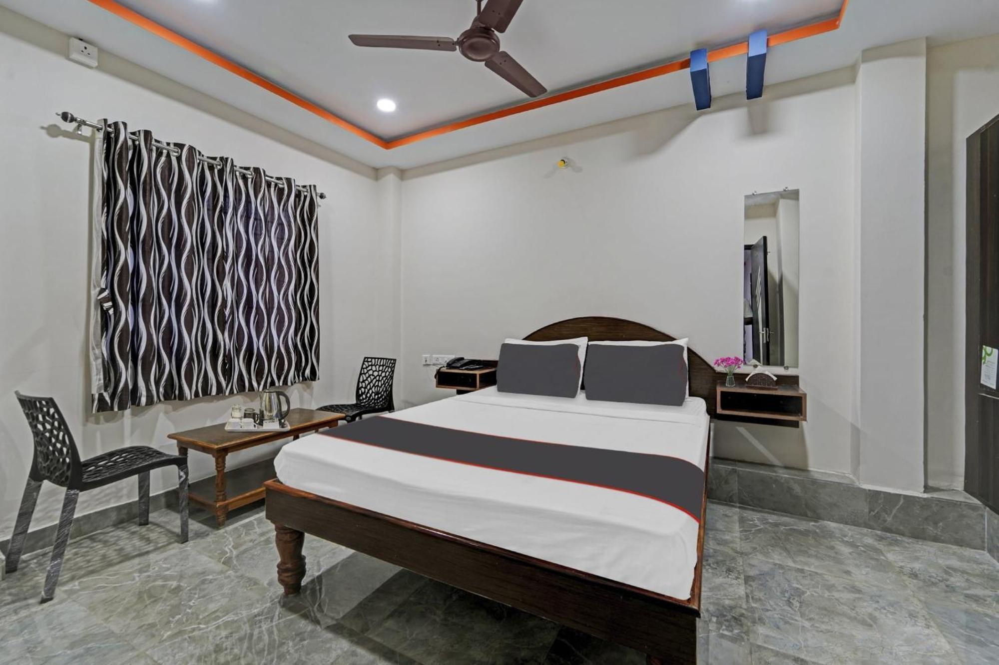מלון טירופאטי Capital O Lakshmi Residency מראה חיצוני תמונה